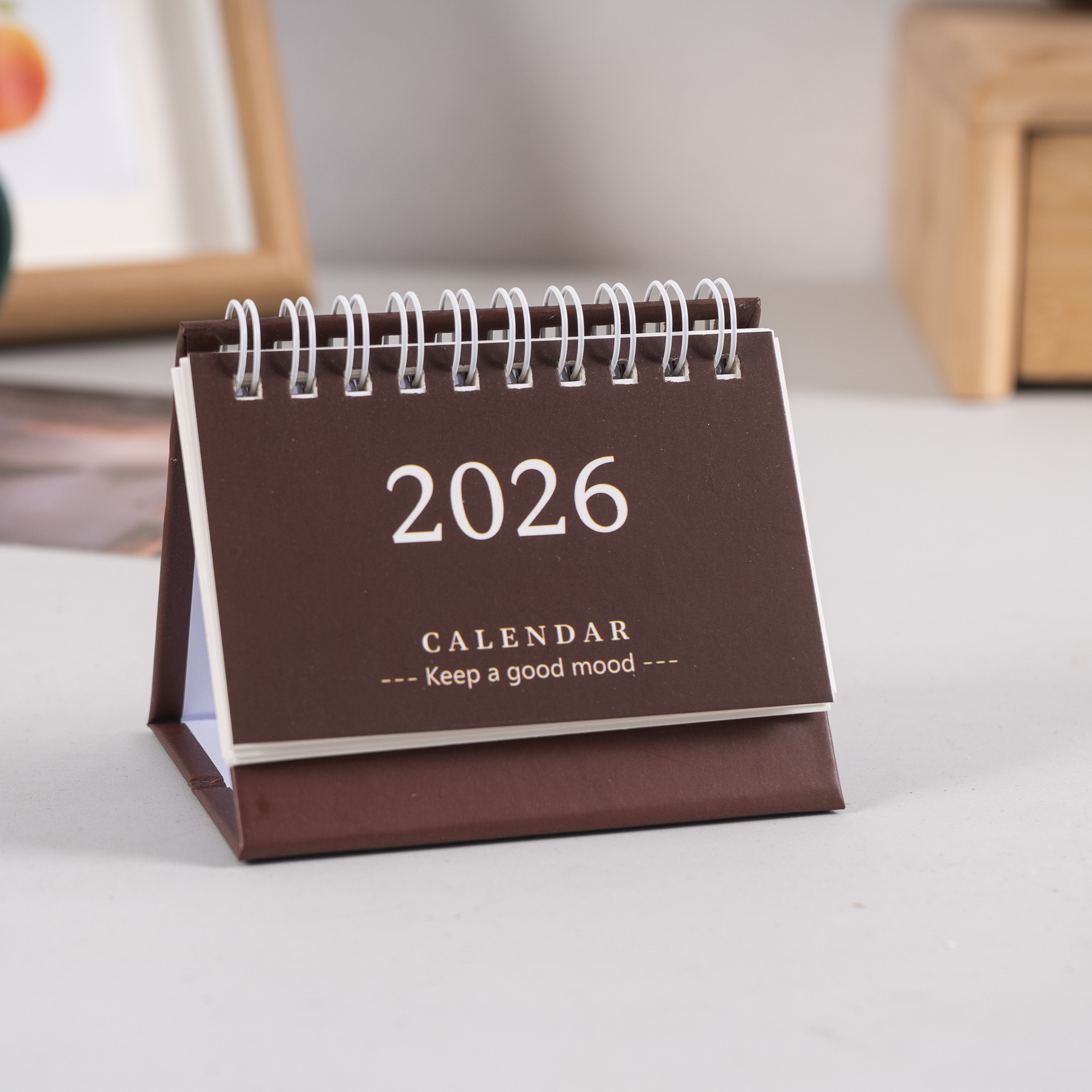 Simple Desk Calendar 2025-2026 – обзор и цена Office Stationery Supply List